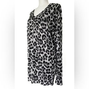 Michael Kors Leopard Print Long Sleeve V-Neck Sweater
